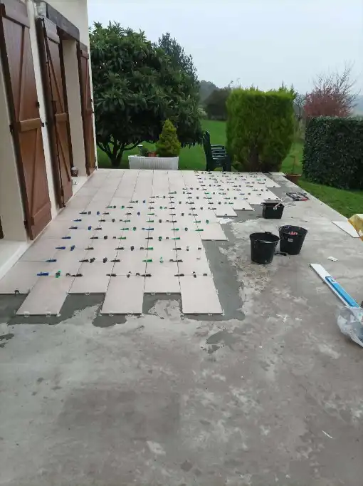pose-de-carrelage-de-terrasse (1)