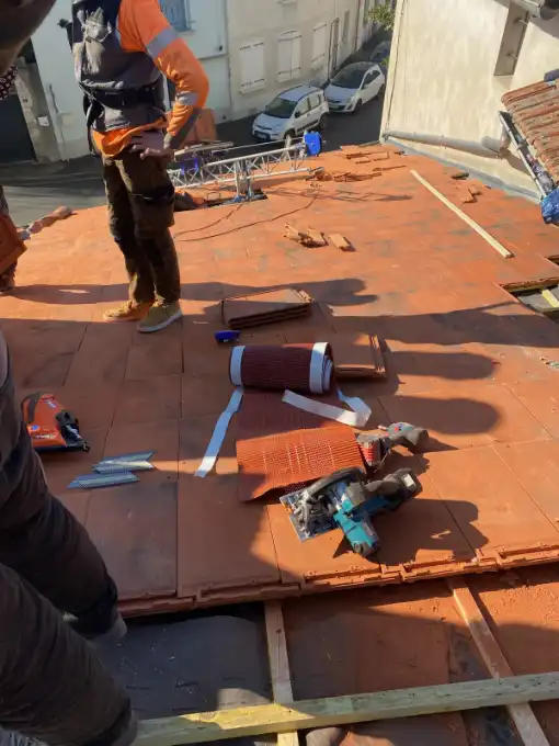 renovation-de-toiture-en-cours